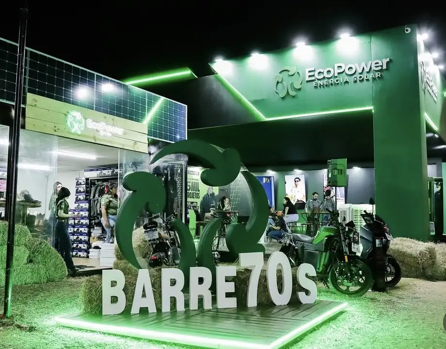 Estande EcoPower recebendo o público